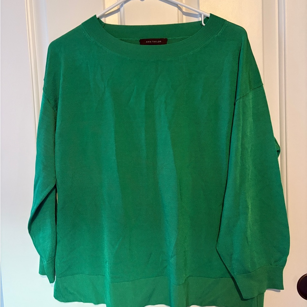 Ann Taylor Green Women's Top